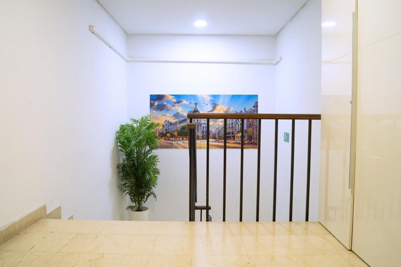 Chueca - Room Apartments Madrid Exterior photo