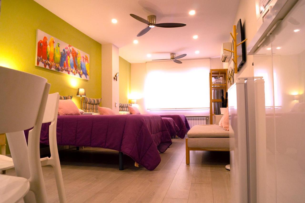 Chueca - Room Apartments Madrid Exterior photo
