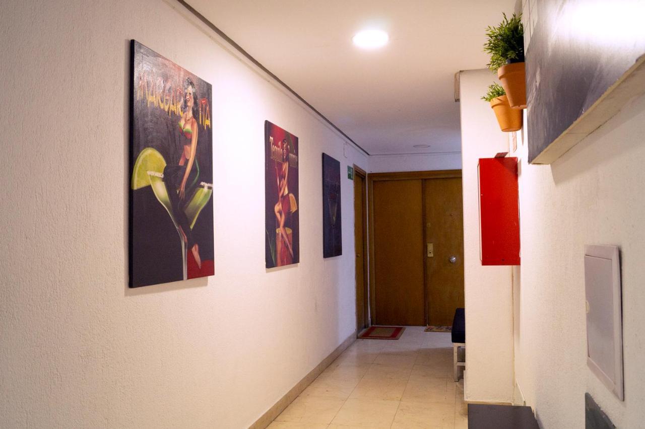 Chueca - Room Apartments Madrid Exterior photo